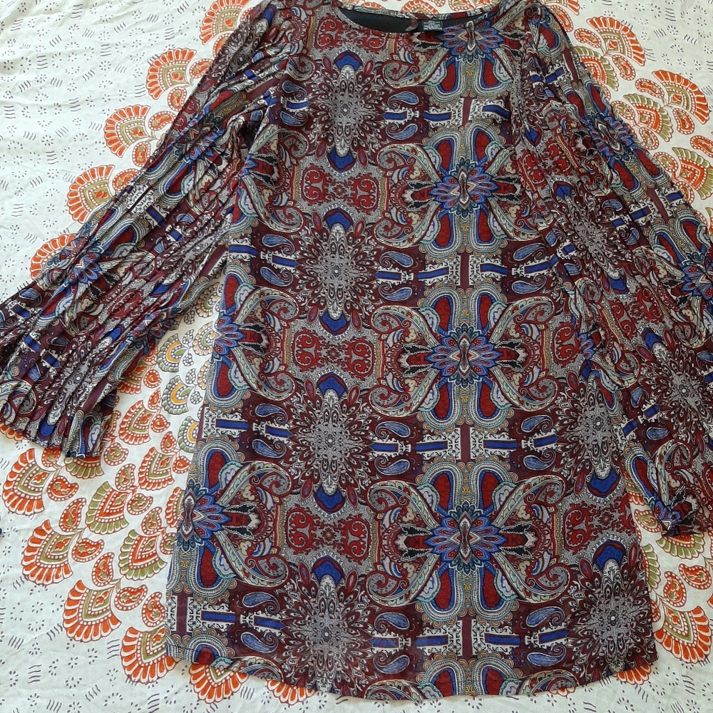 Pleates long sleeve dress
